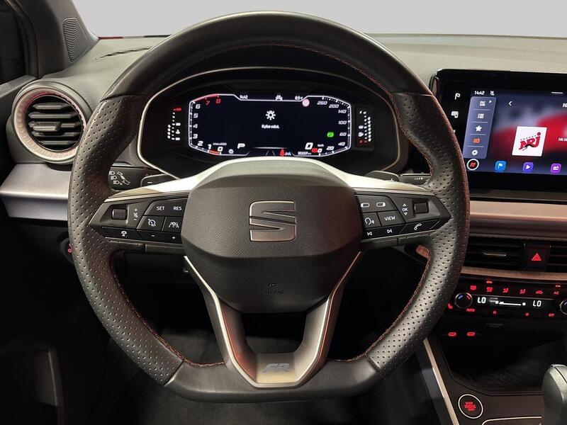 SEAT Arona vaihtoauto