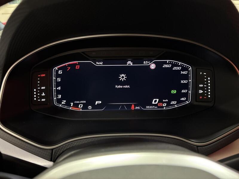 SEAT Arona vaihtoauto