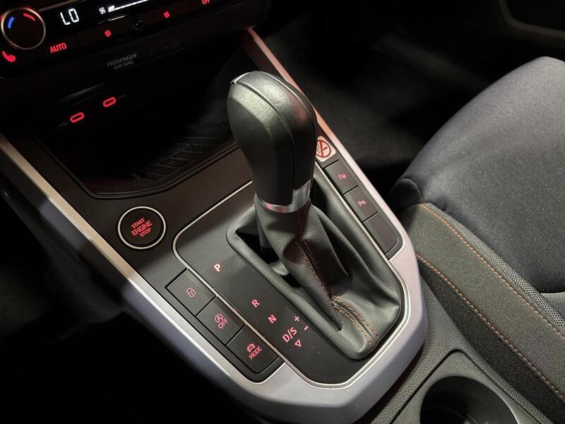 SEAT Arona vaihtoauto