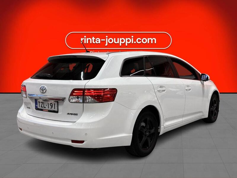 Toyota Avensis vaihtoauto