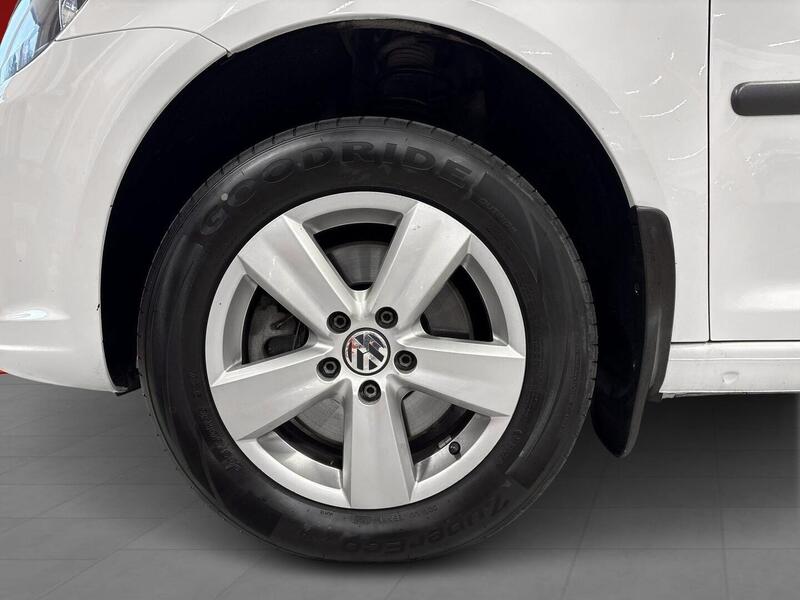 Volkswagen Caddy Maxi vaihtoauto