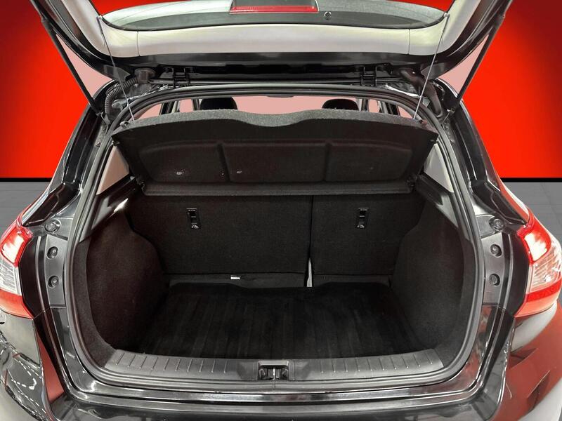 Nissan Pulsar vaihtoauto