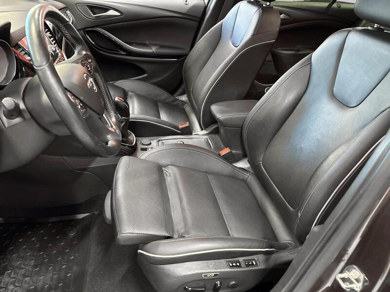 Opel Astra vaihtoauto