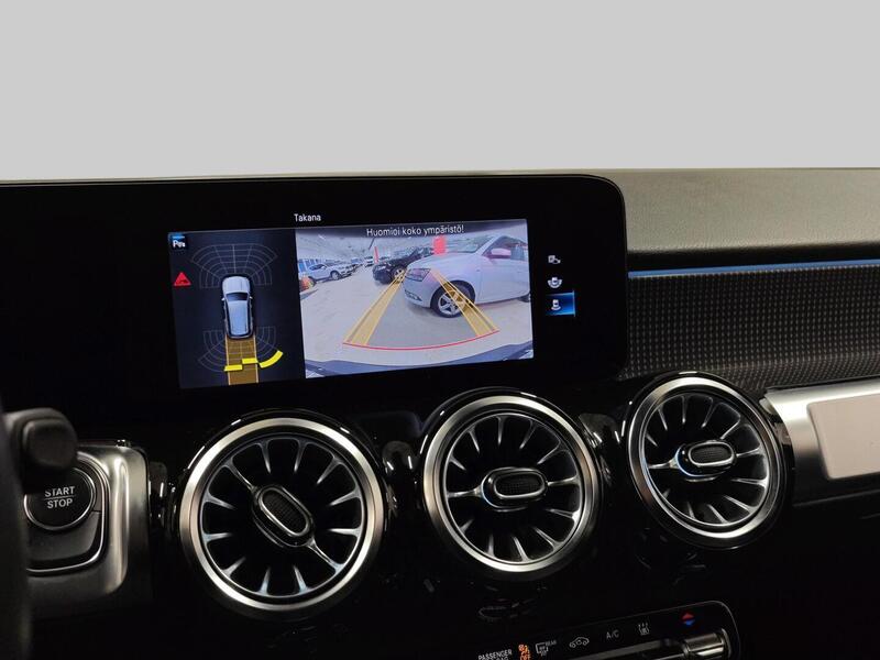 Mercedes-Benz EQB vaihtoauto