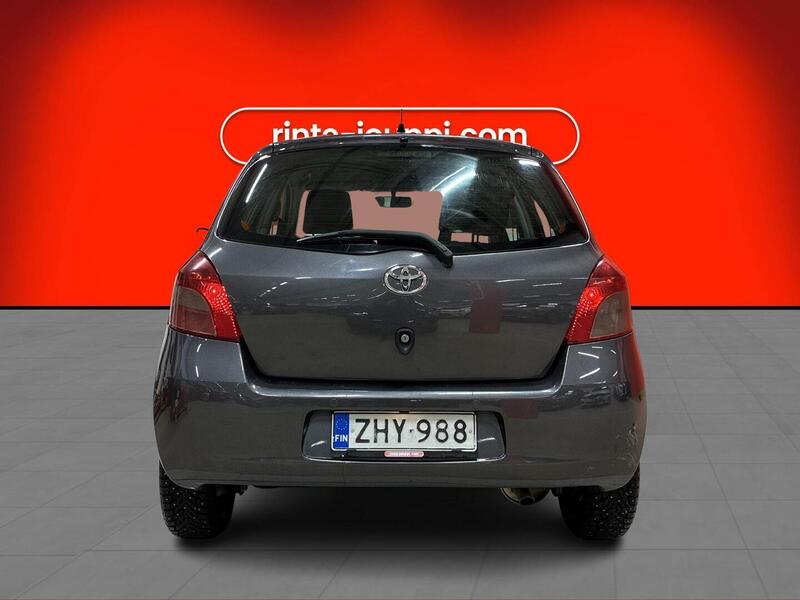 Toyota Yaris vaihtoauto