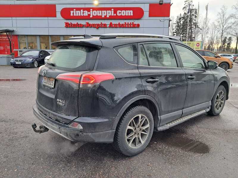 Toyota RAV4 vaihtoauto