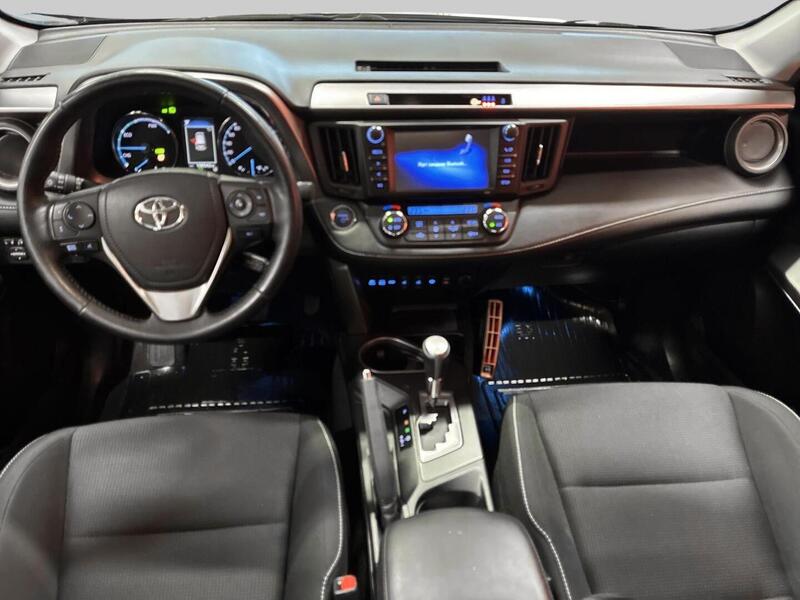 Toyota RAV4 vaihtoauto