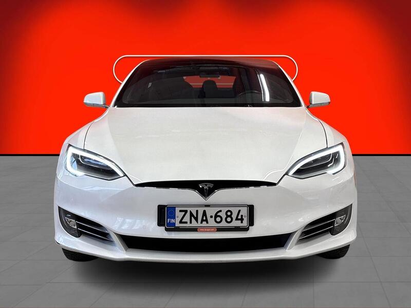 Tesla Model S vaihtoauto