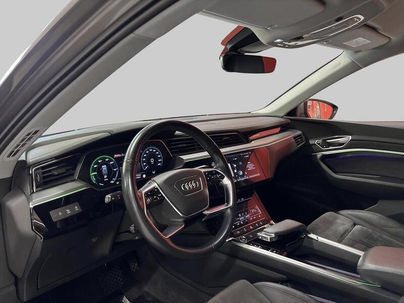 Audi e-tron vaihtoauto