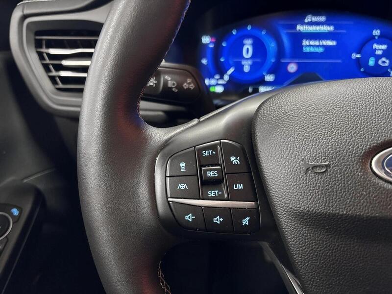 Ford Kuga vaihtoauto