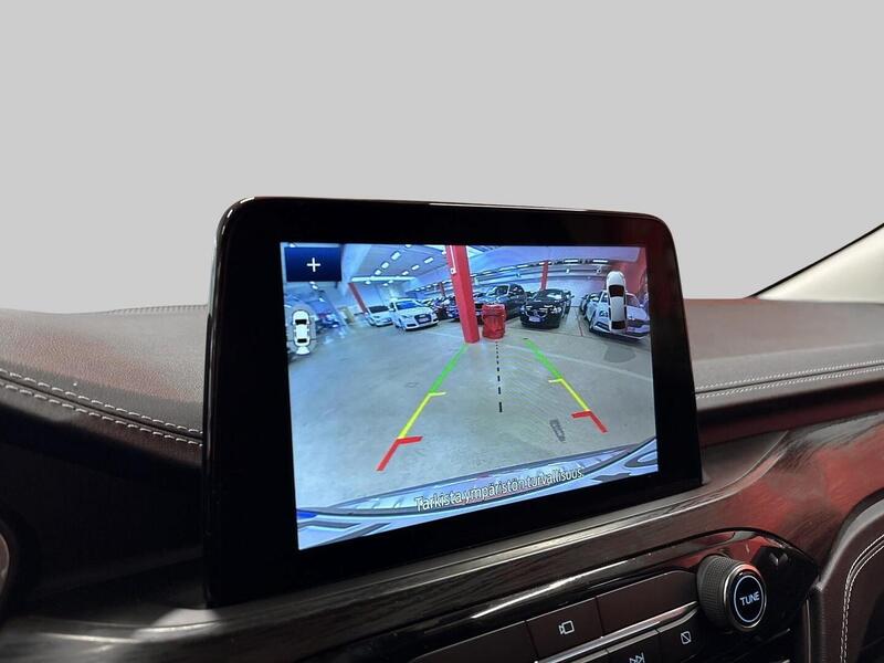 Ford Kuga vaihtoauto