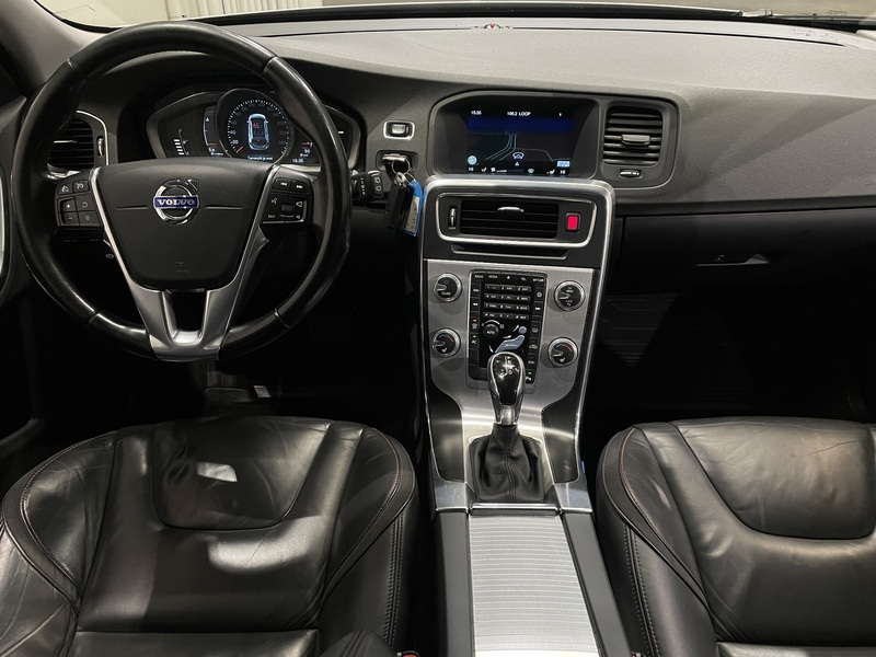 Volvo V60 vaihtoauto