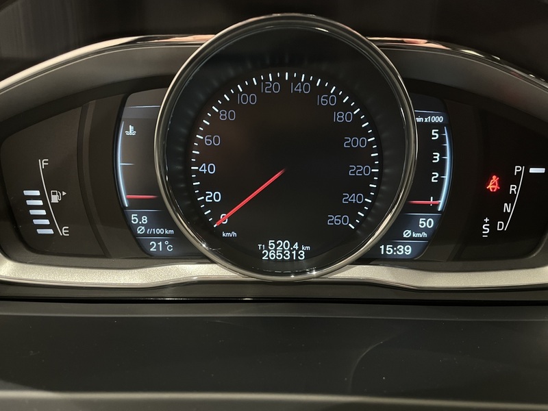 Volvo V60 vaihtoauto