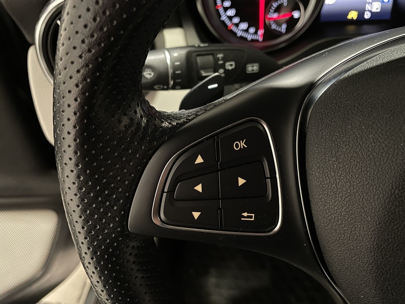 Mercedes-Benz GLA vaihtoauto