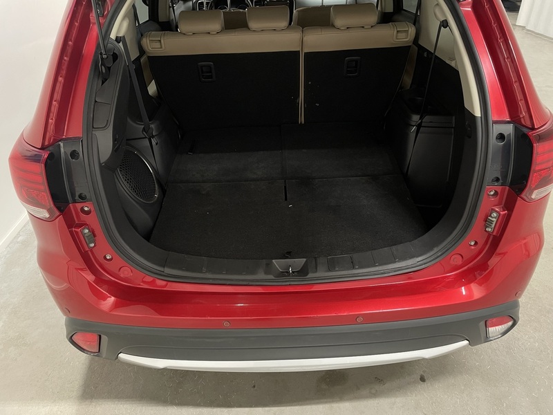 Mitsubishi Outlander vaihtoauto