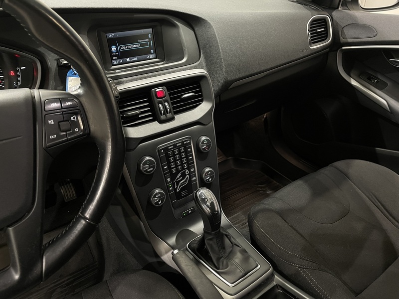 Volvo V40 vaihtoauto