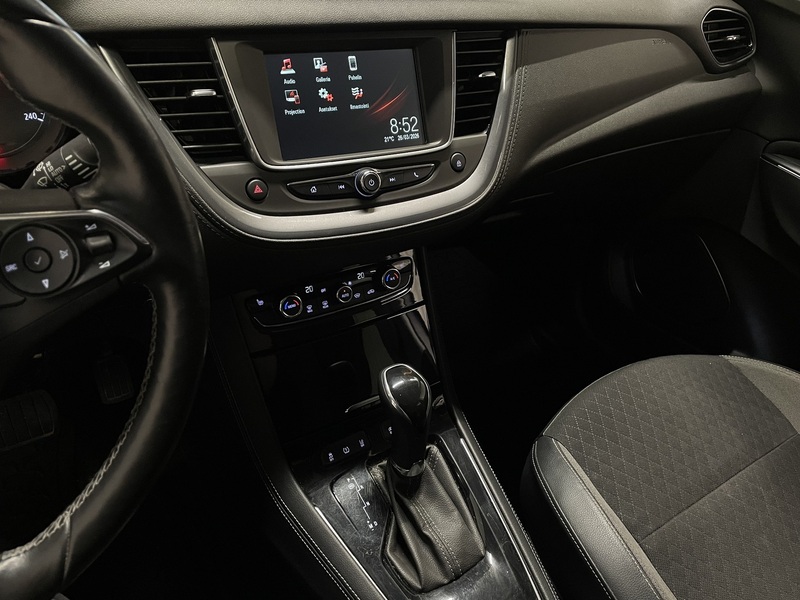 Opel Grandland X vaihtoauto