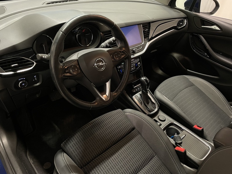 Opel Astra vaihtoauto