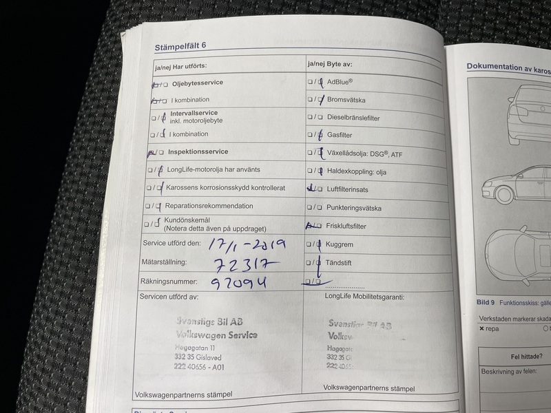 Volkswagen Touran vaihtoauto