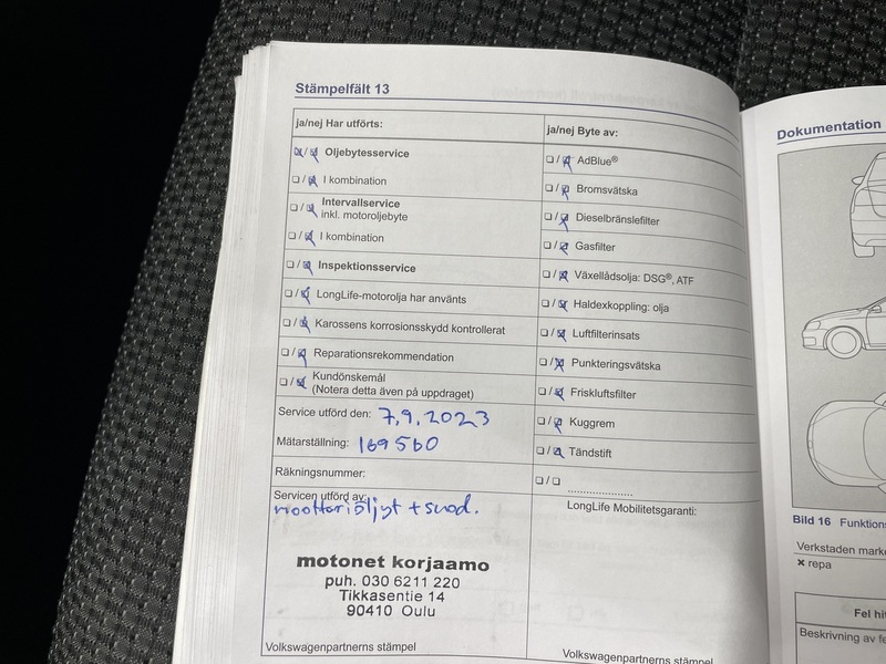 Volkswagen Touran vaihtoauto