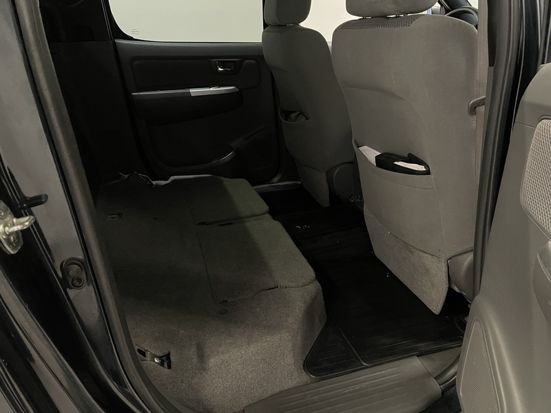 Toyota Hilux vaihtoauto