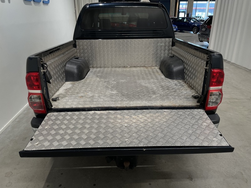 Toyota Hilux vaihtoauto