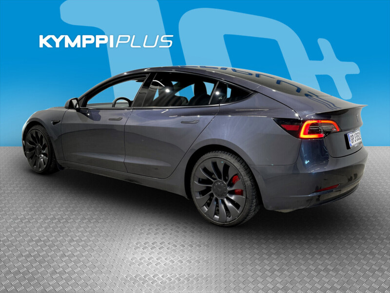 Tesla Model 3 vaihtoauto