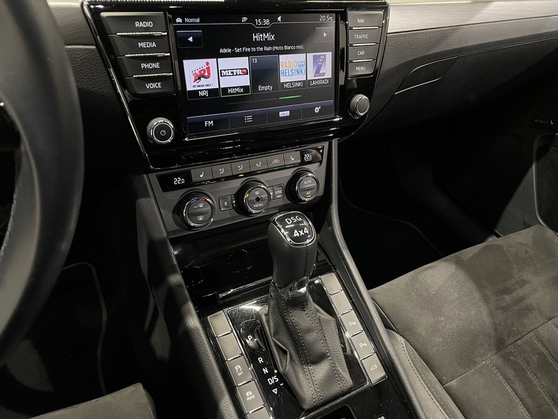 Skoda Superb vaihtoauto