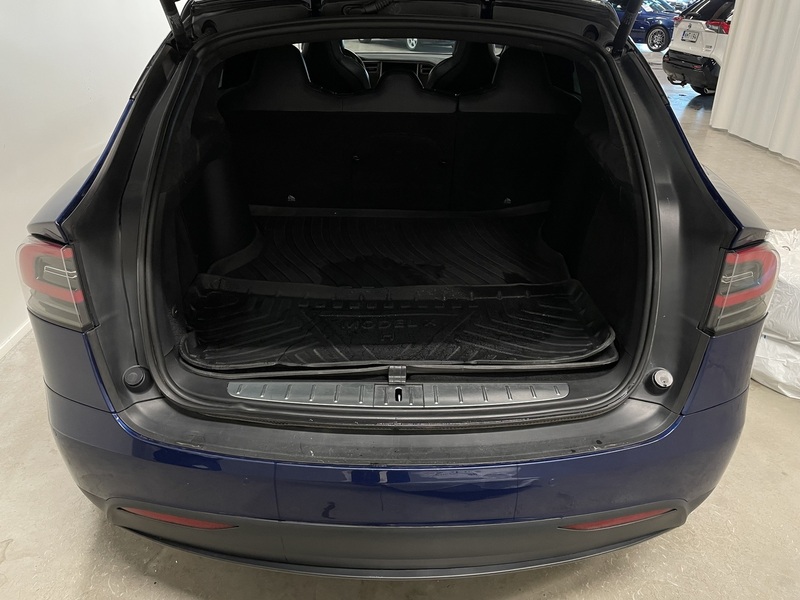 Tesla Model X vaihtoauto