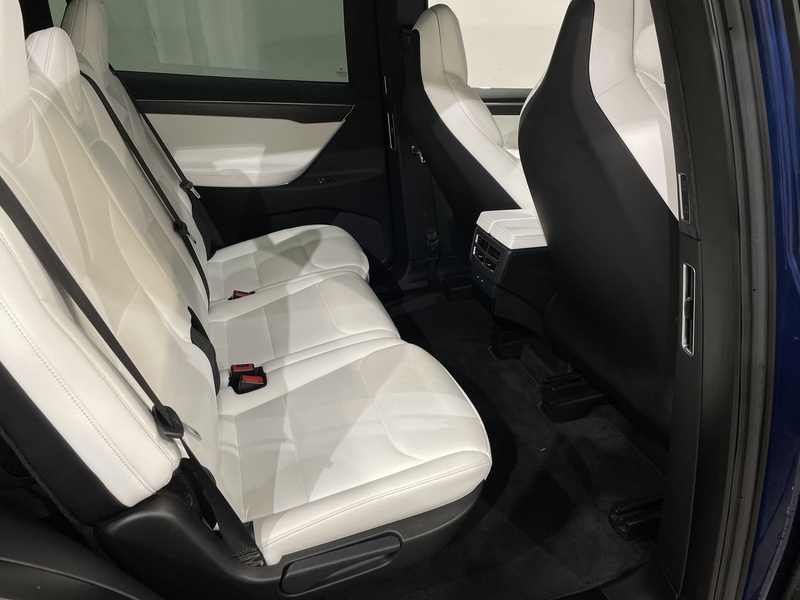 Tesla Model X vaihtoauto