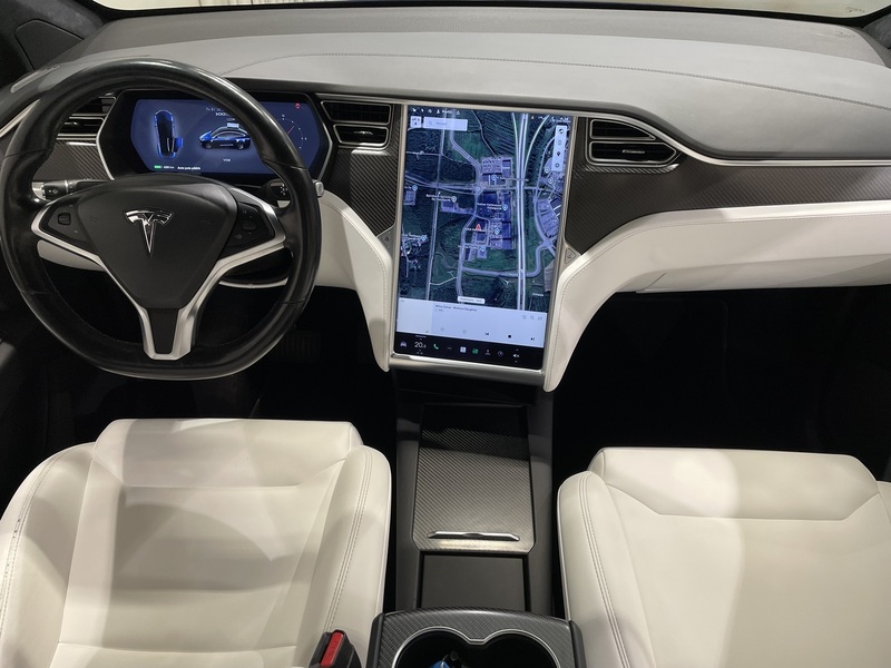 Tesla Model X vaihtoauto