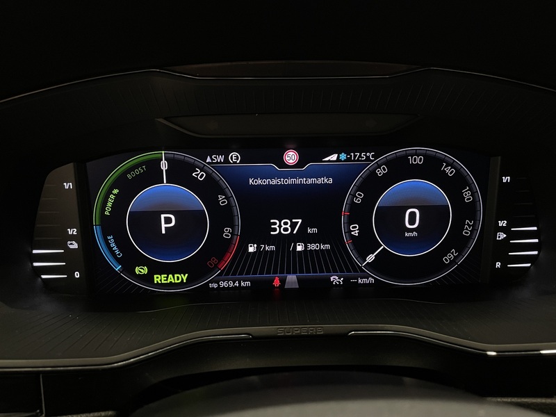 Skoda Superb vaihtoauto