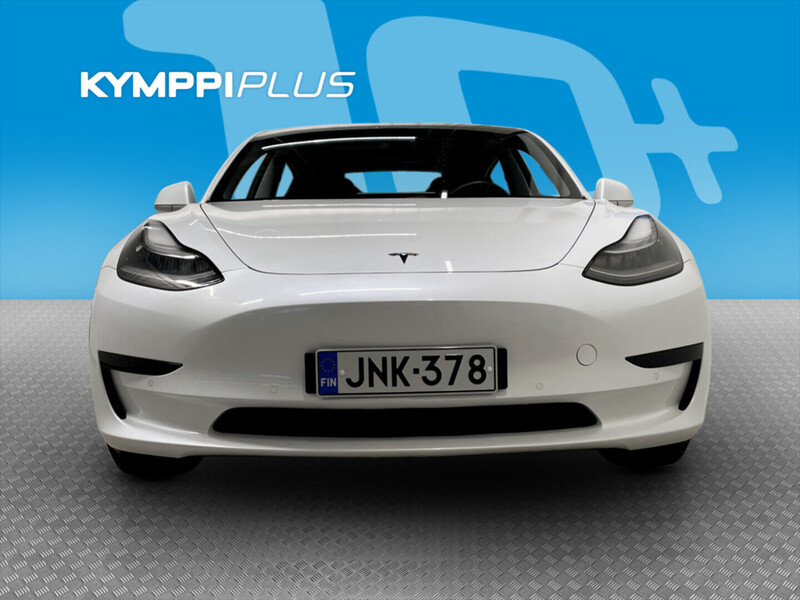 Tesla Model 3 vaihtoauto