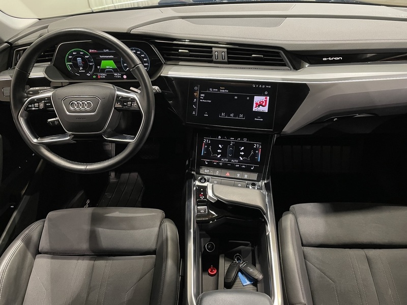 Audi e-tron vaihtoauto