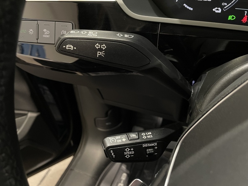 Audi e-tron vaihtoauto