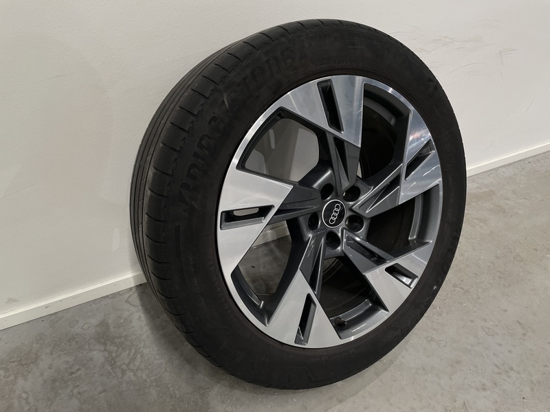 Audi e-tron vaihtoauto