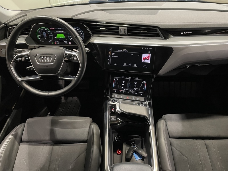 Audi e-tron vaihtoauto