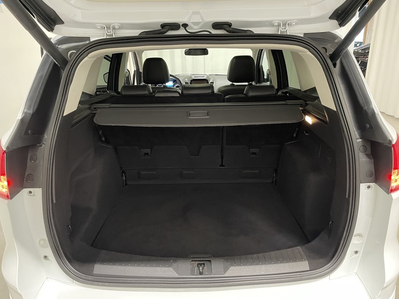 Ford Kuga vaihtoauto