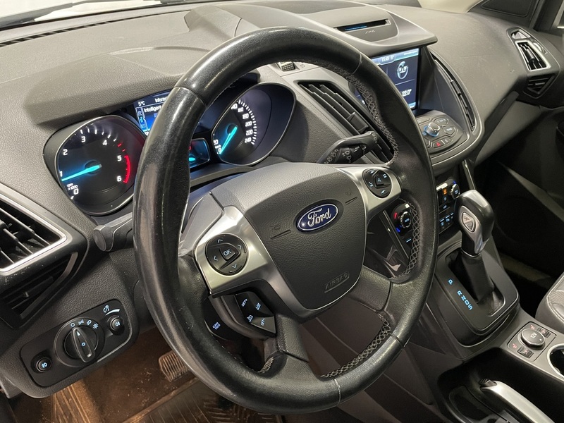 Ford Kuga vaihtoauto