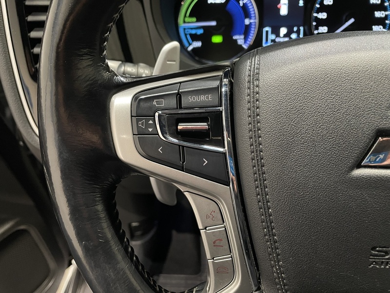 Mitsubishi Outlander PHEV vaihtoauto