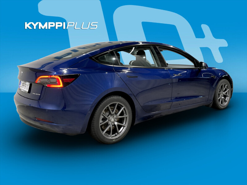 Tesla Model 3 vaihtoauto