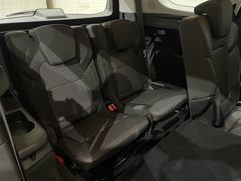 Renault Grand Scénic vaihtoauto