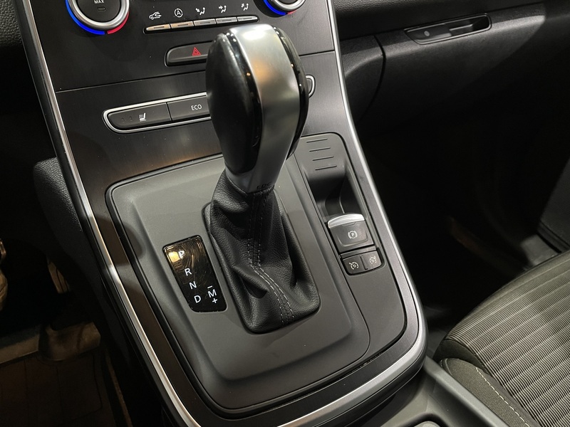 Renault Grand Scénic vaihtoauto