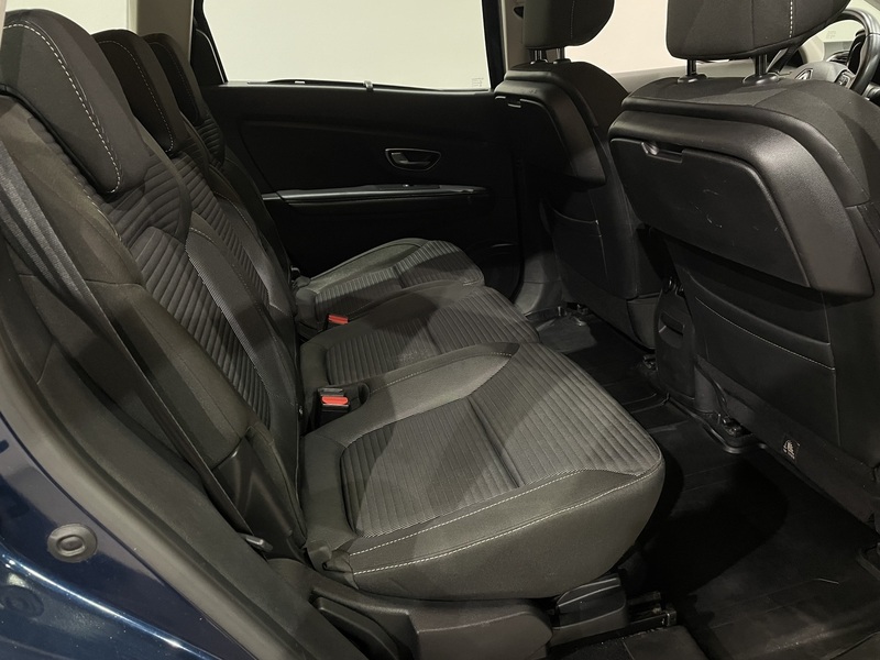 Renault Grand Scénic vaihtoauto