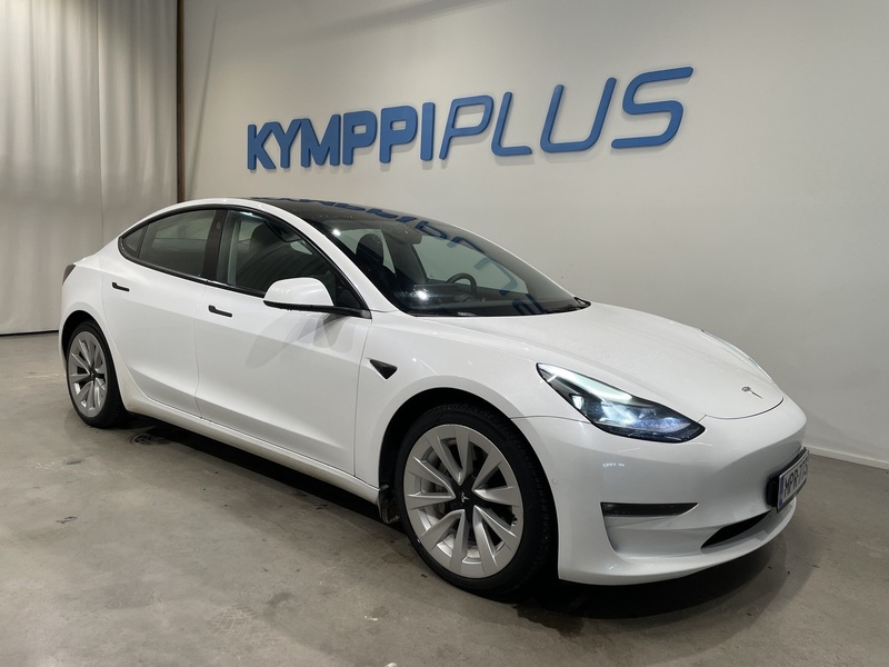 Tesla Model 3 vaihtoauto