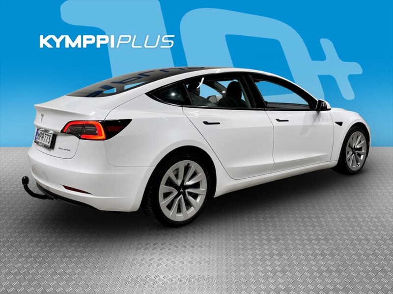 Tesla Model 3 vaihtoauto