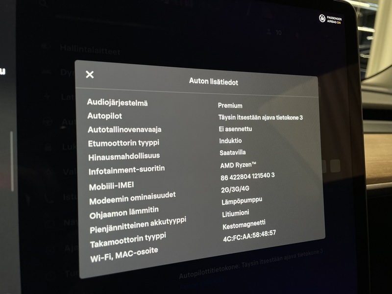 Tesla Model 3 vaihtoauto
