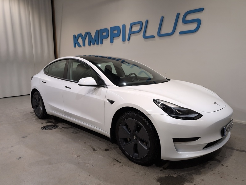 Tesla Model 3 vaihtoauto