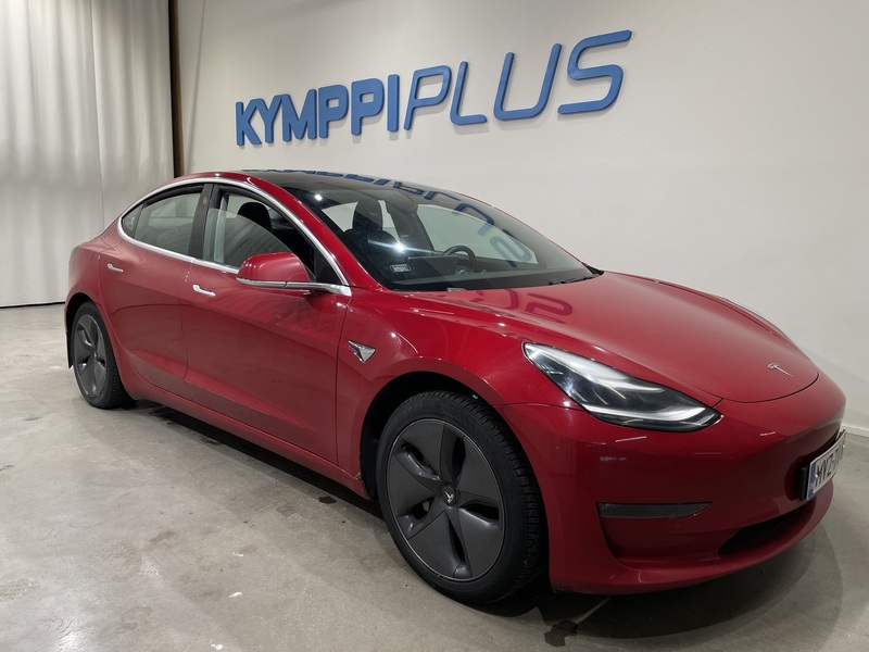 Tesla Model 3 vaihtoauto
