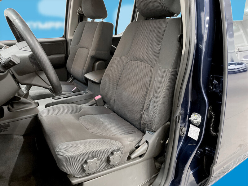 Nissan Navara vaihtoauto